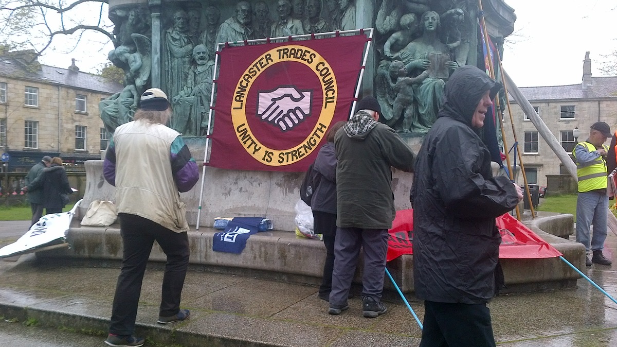 Start of Lancaster May Day march 2015